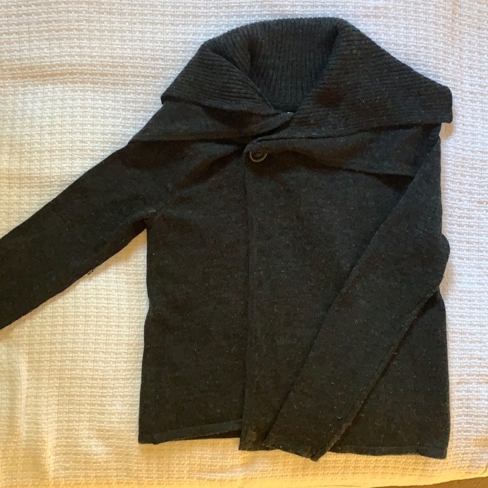 Charcoal gray Valerie Bertelli sweater